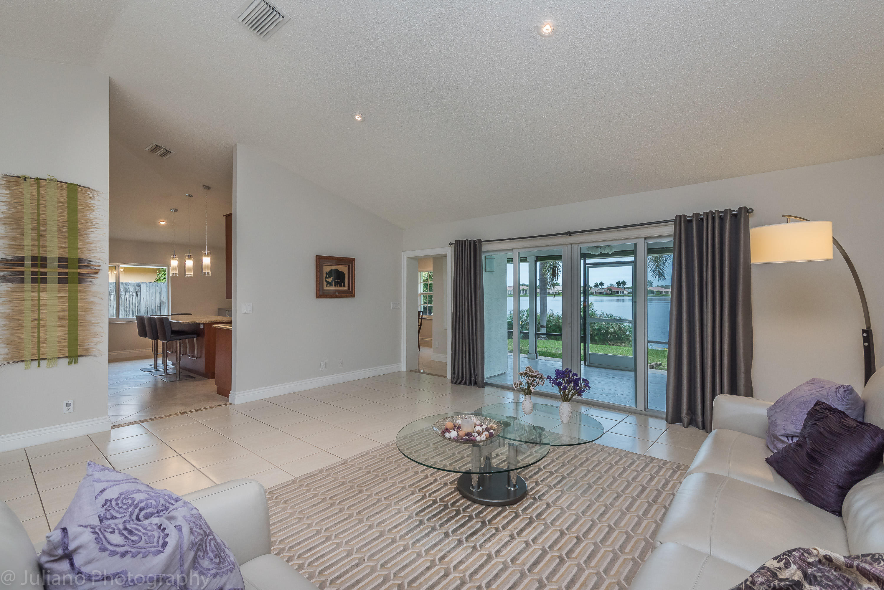 17593 Lake Park Road Boca Raton, FL 33487 - Photo 4 of 46 17593-25