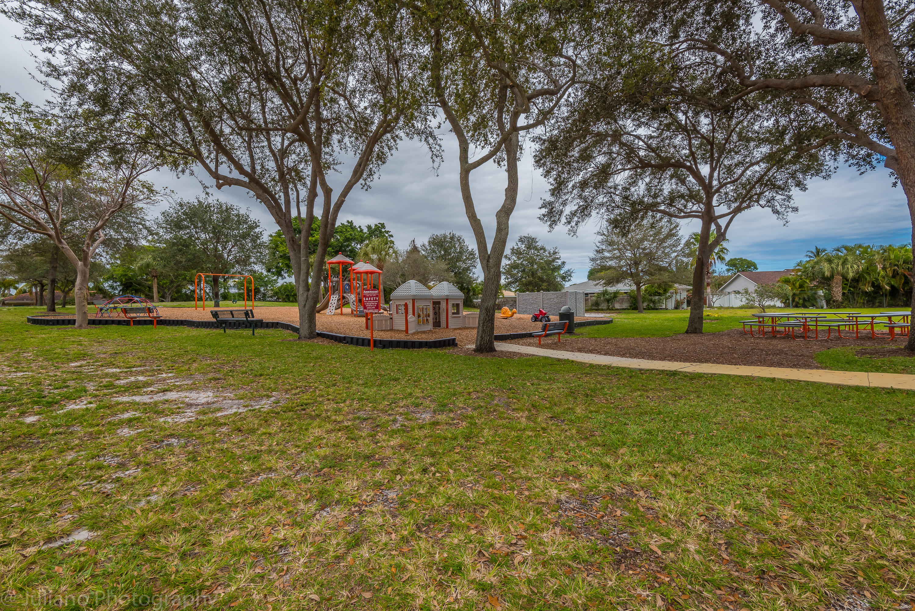 17593 Lake Park Road Boca Raton, FL 33487 - Photo 45 of 46 17593-44