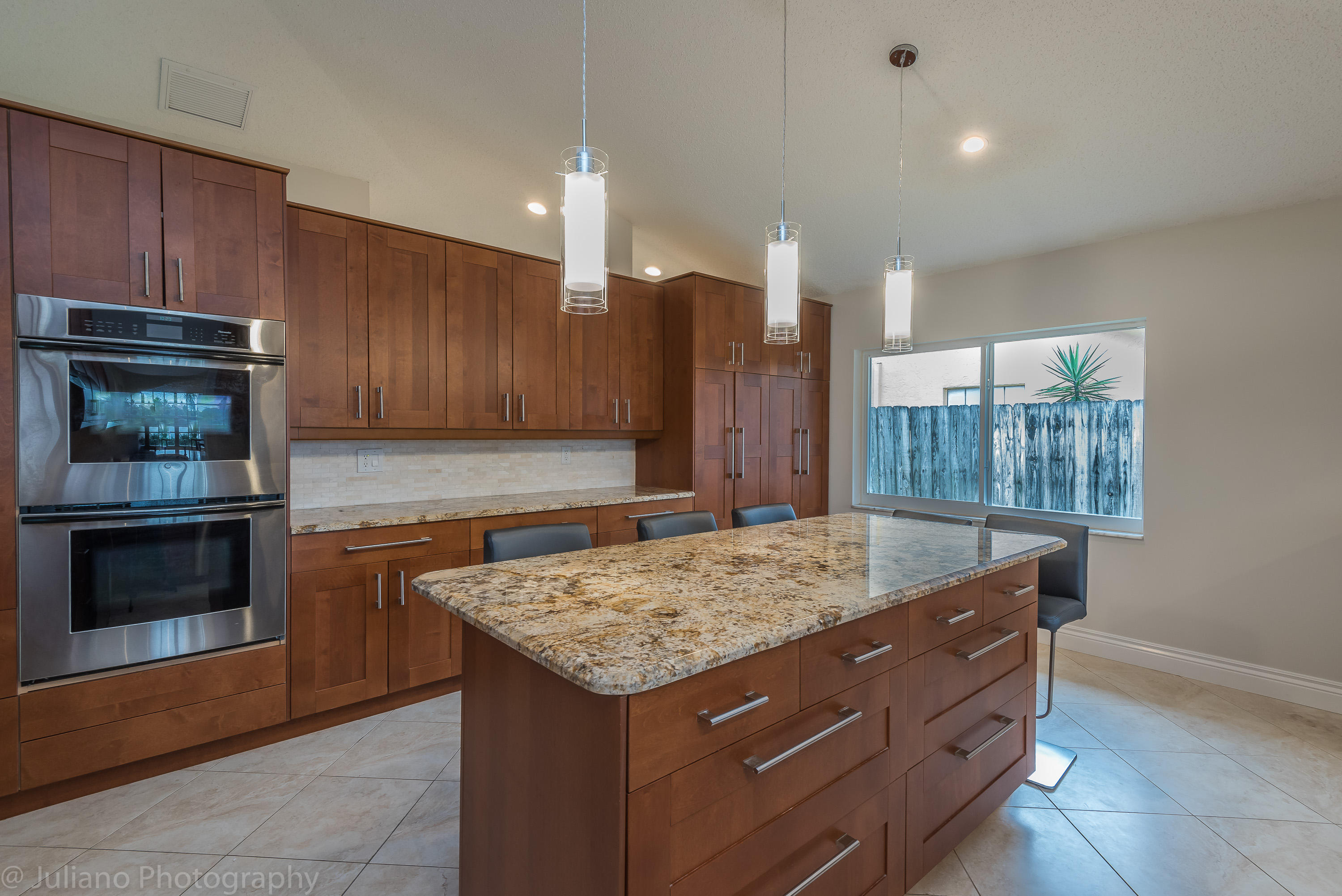 17593 Lake Park Road Boca Raton, FL 33487 - Photo 10 of 46 17593-18