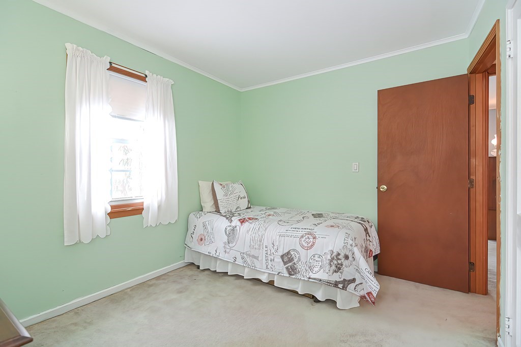 36 Woodbine Road Stoughton, MA 02072 - Photo 20 of 27 Gallery Image 20