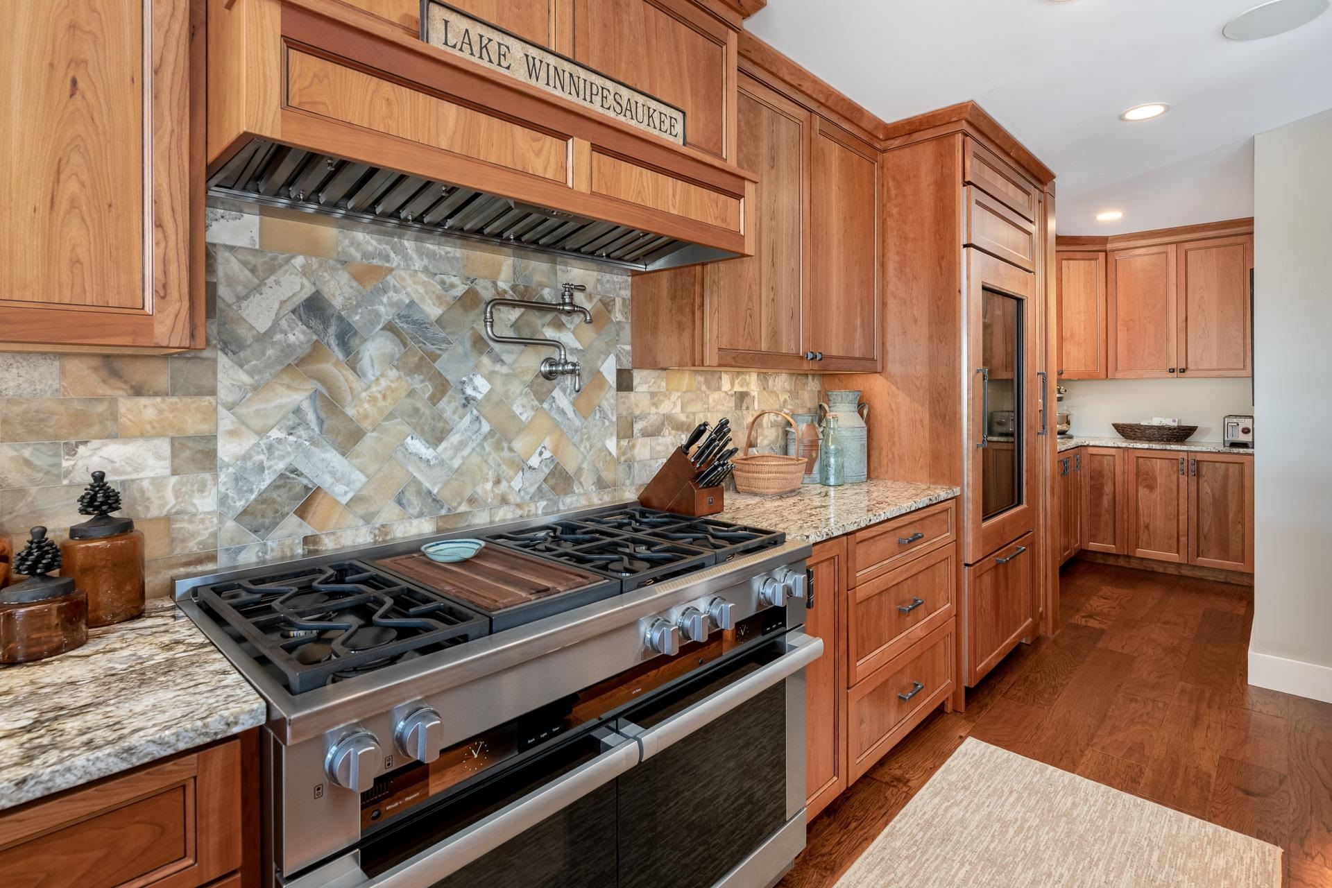 110 Glidden Road, Unit 8 003 Gilford, NH 03249 - Photo 9 of 40 Gallery Image 9