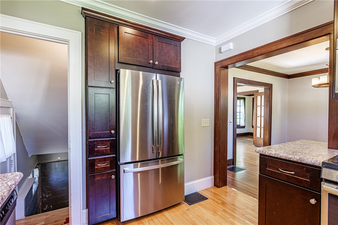 130 Fairfax Road Rochester, NY 14609 - Photo 20 of 47