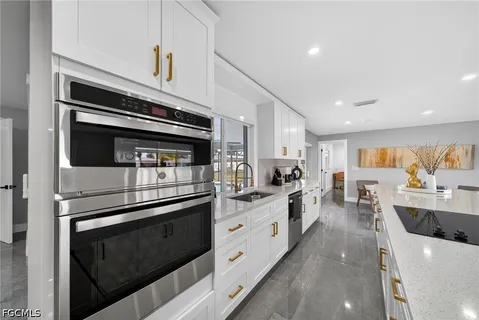 $625,000 | 1741 Southeast 29th Lane, Cape Coral, FL 33904