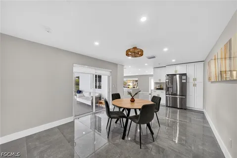 $625,000 | 1741 Southeast 29th Lane, Cape Coral, FL 33904