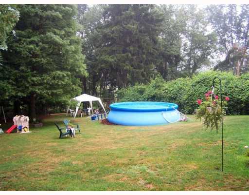5151 Curry Road Baldwin, PA 15236 - Photo 3 of 17 Yard/Garden. Fenced in backyard with privacy and space.