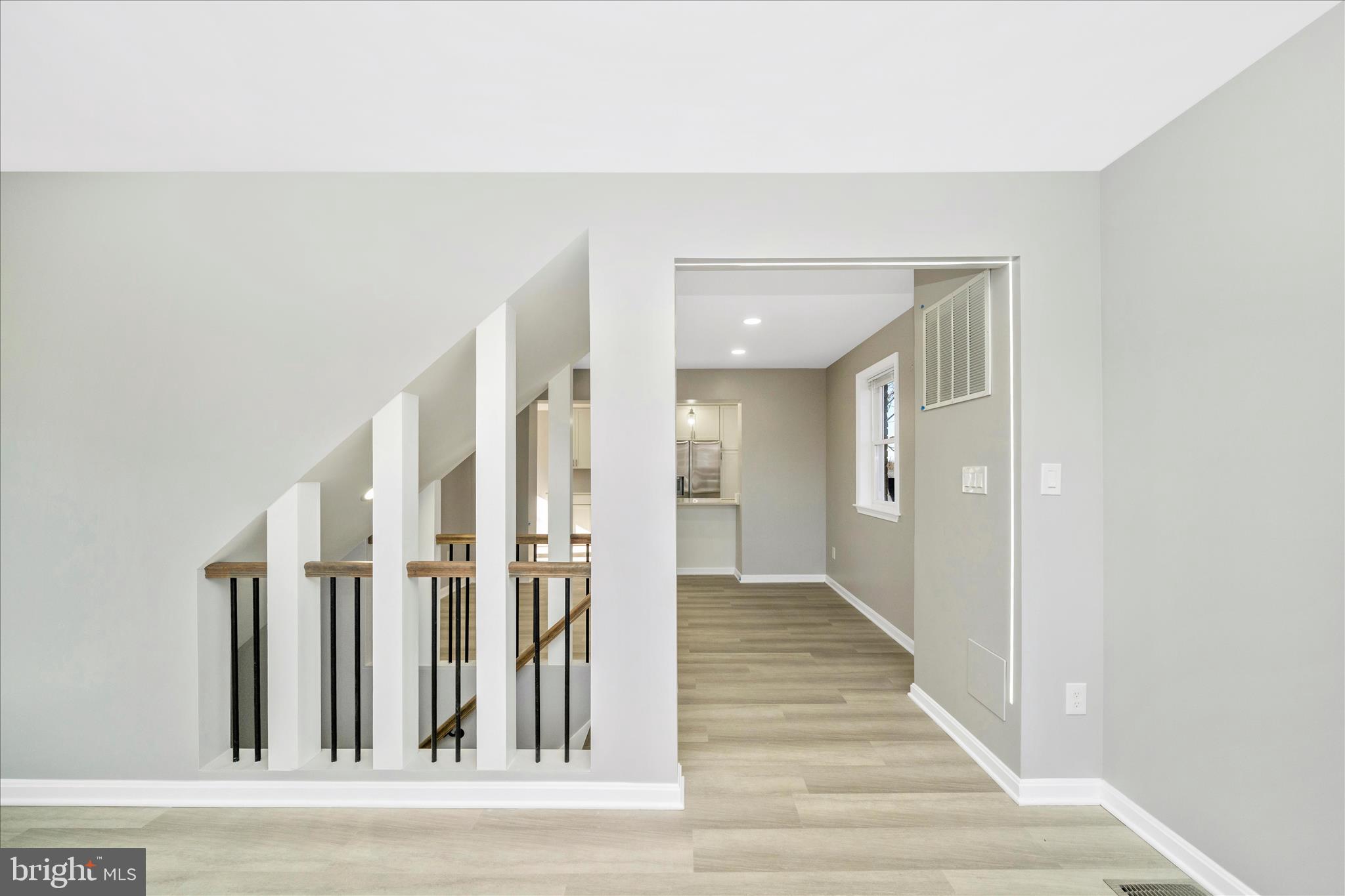 913 Highview Drive Capitol Heights, MD 20743 - Photo 17 of 70 Dining Room