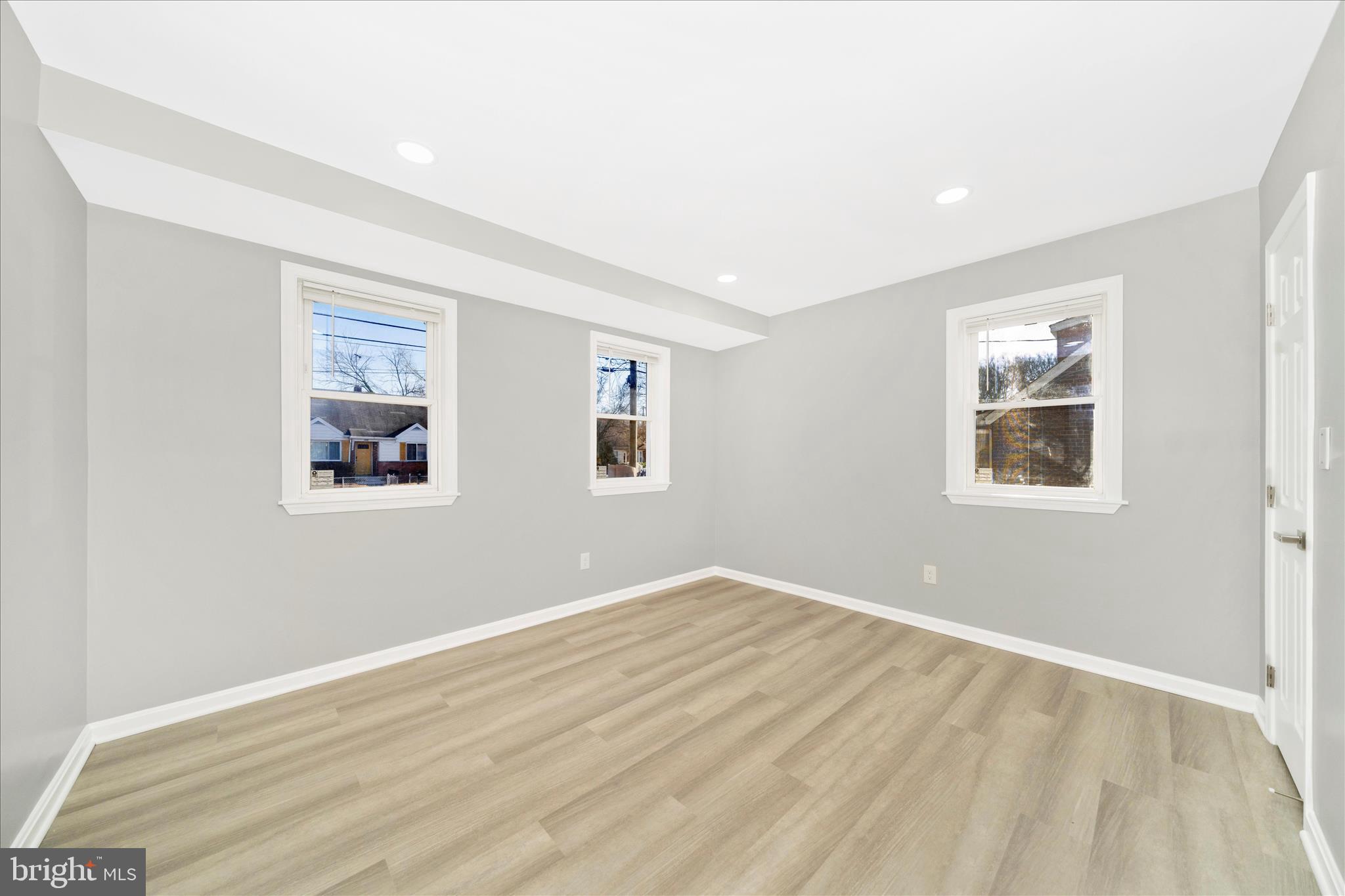 913 Highview Drive Capitol Heights, MD 20743 - Photo 28 of 70 Primary Bedroom