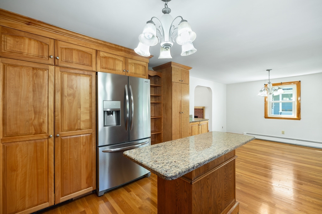 16 Laurent Road Salem, MA 01970 - Photo 12 of 34