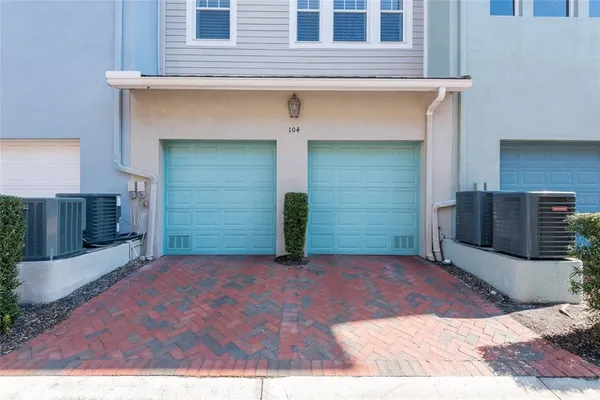 $739,000 | 6013 Bowen Daniel Drive, Unit 104, Tampa, FL 33616