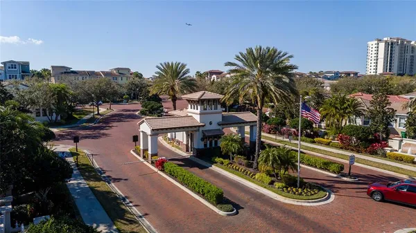 $739,000 | 6013 Bowen Daniel Drive, Unit 104, Tampa, FL 33616