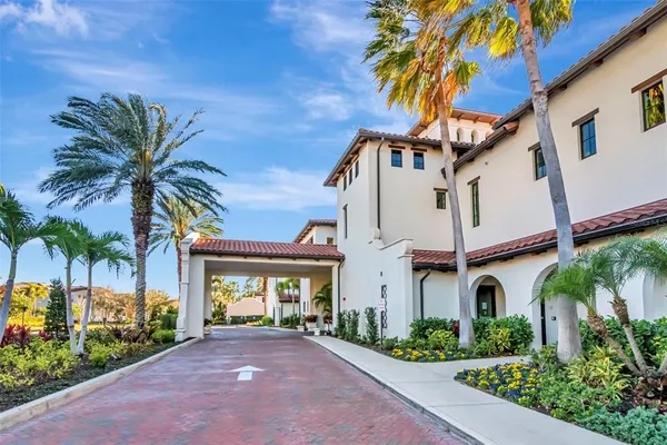 $739,000 | 6013 Bowen Daniel Drive, Unit 104, Tampa, FL 33616