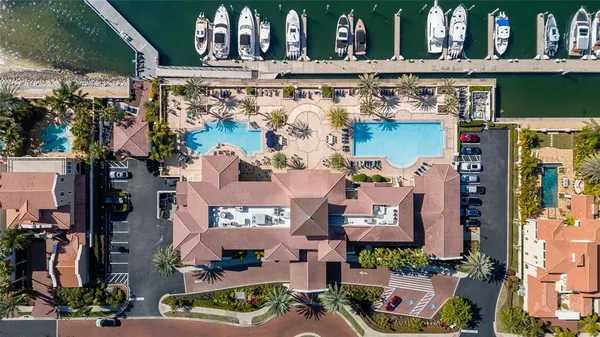 $739,000 | 6013 Bowen Daniel Drive, Unit 104, Tampa, FL 33616