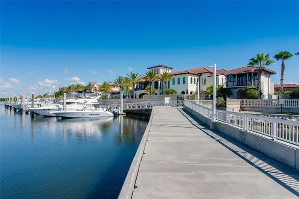 $739,000 | 6013 Bowen Daniel Drive, Unit 104, Tampa, FL 33616