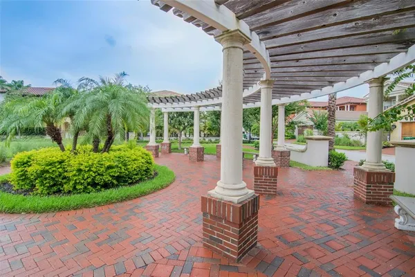 $739,000 | 6013 Bowen Daniel Drive, Unit 104, Tampa, FL 33616