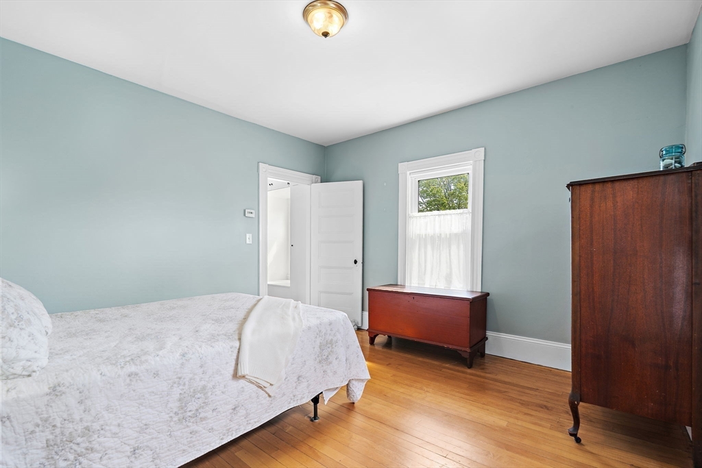 18 O'Neil Street Hudson, MA 01749 - Photo 23 of 40