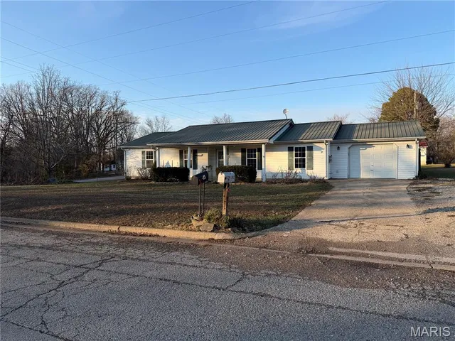 $150,000 | 810 Mildred Street, Richland, MO 65556