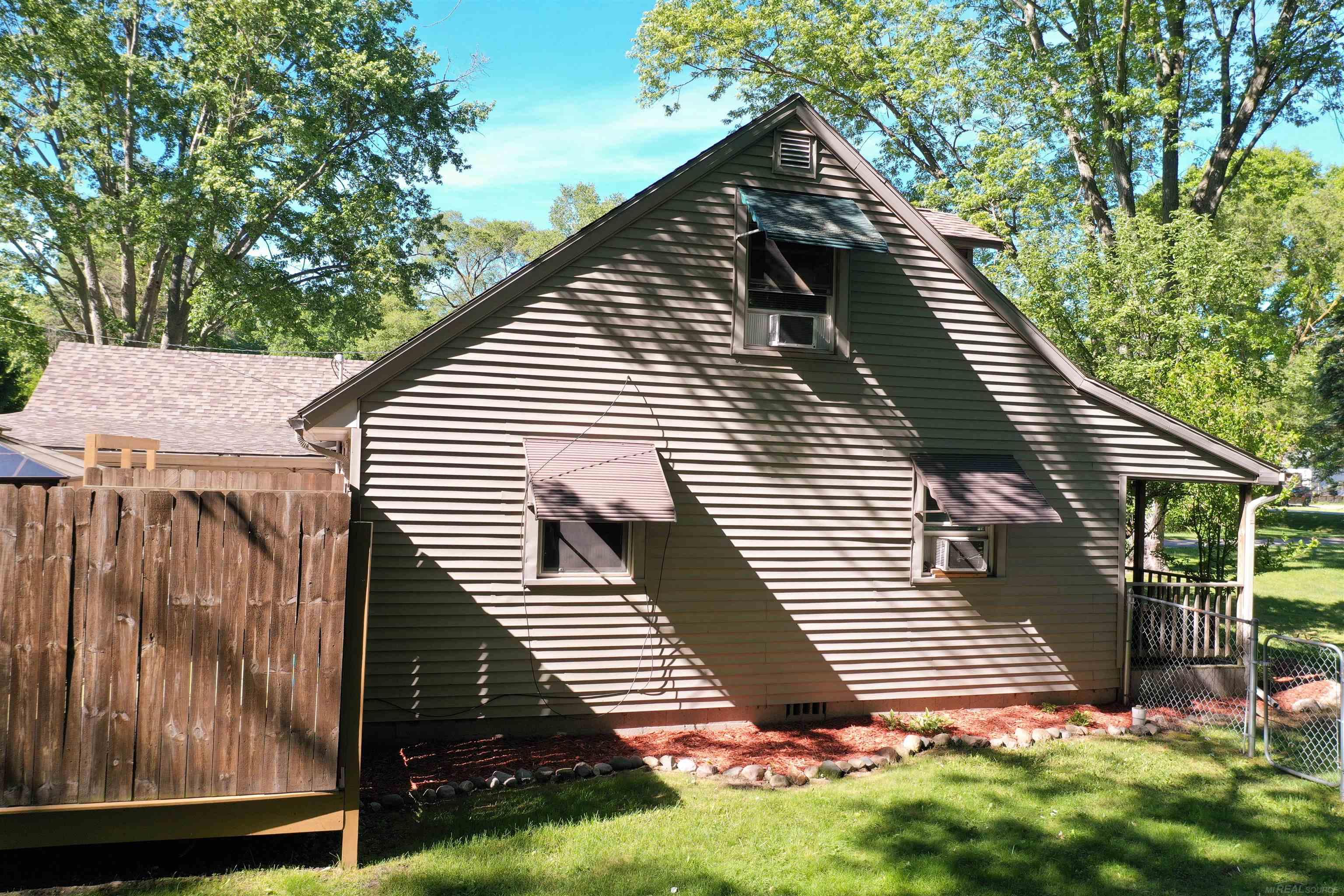 3531 State Road Fort Gratiot, MI 48059 - Photo 26 of 32