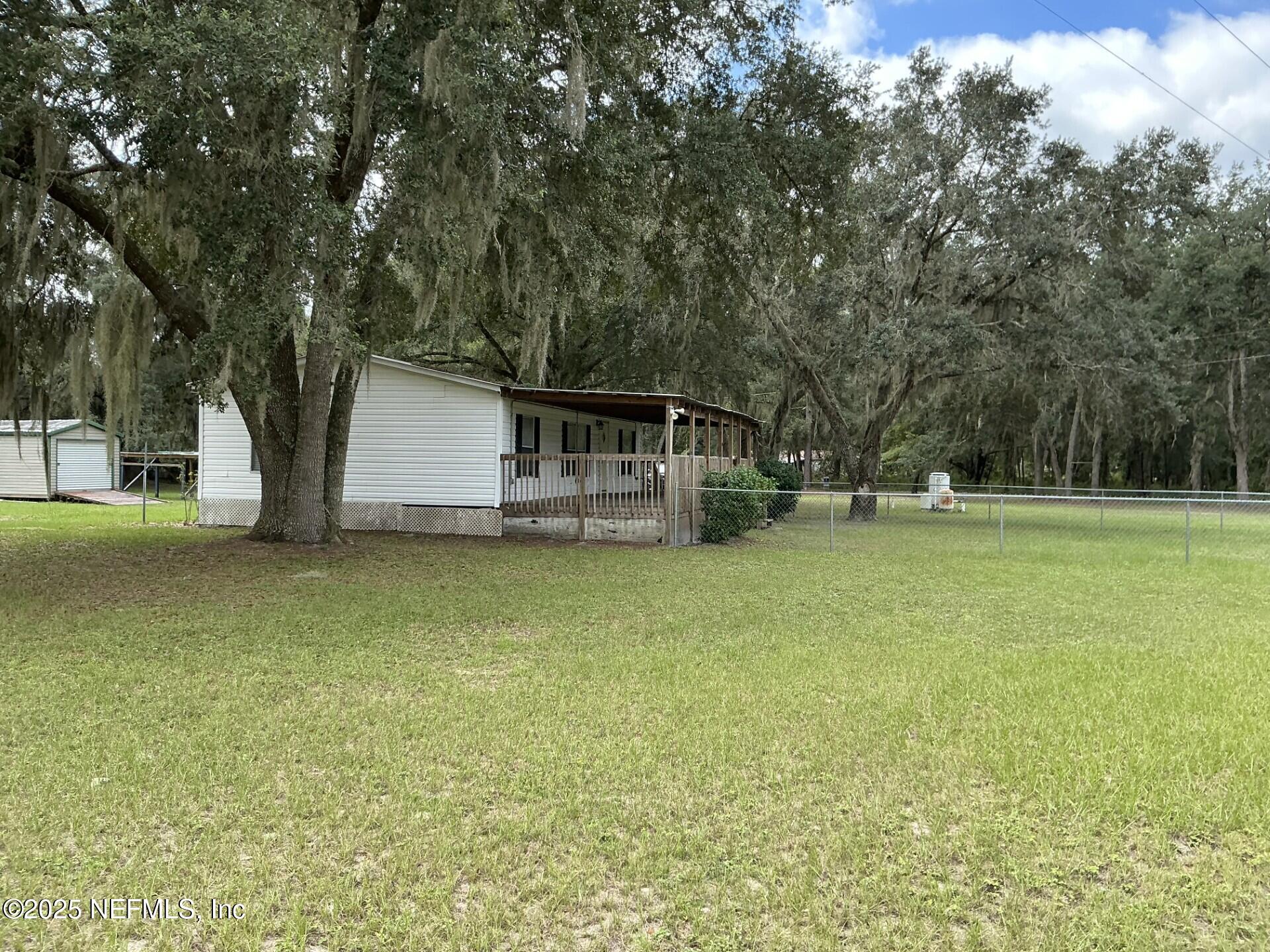 147 Homestead Road Palatka, FL 32177 - Photo 18 of 24 Side view of home