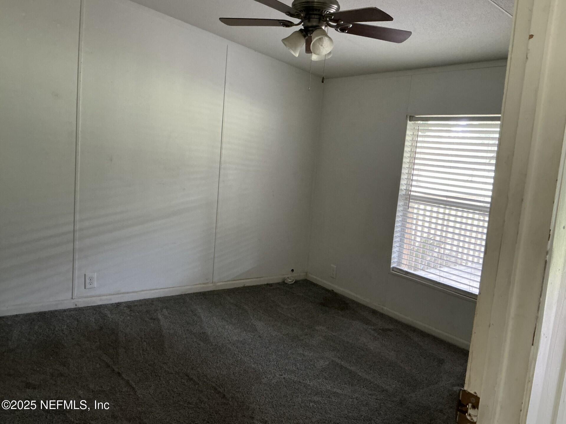 147 Homestead Road Palatka, FL 32177 - Photo 6 of 24 Primary bedroom