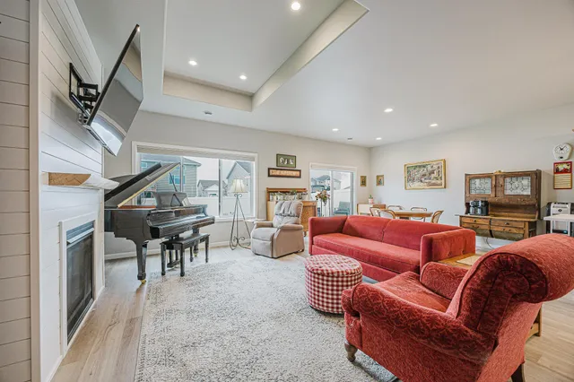 $349,900 | 7366 29th Street South, Fargo, ND 58104