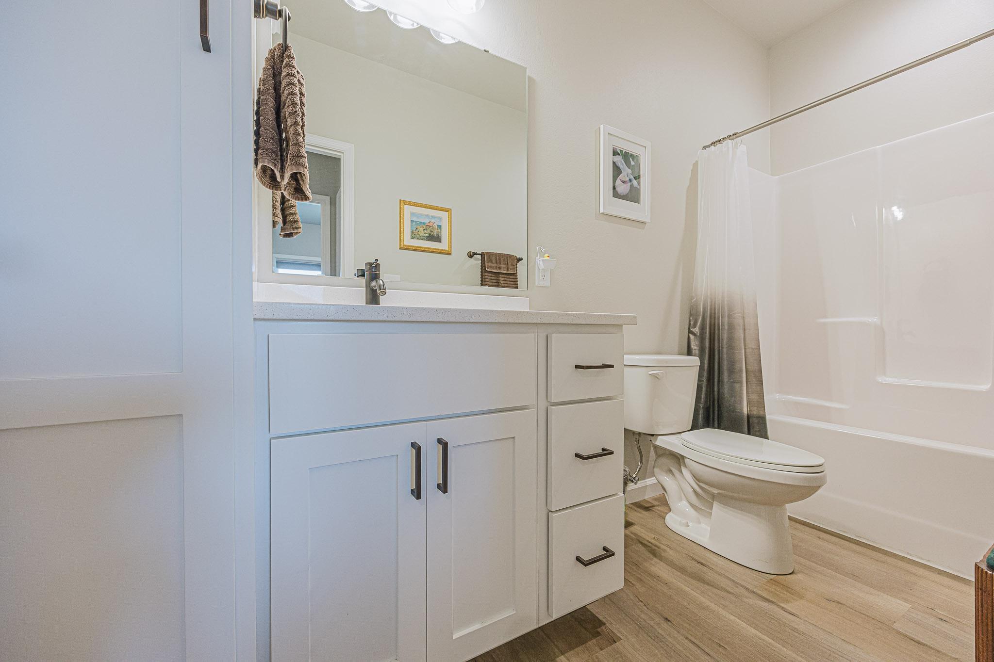 7366 29th Street South Fargo, ND 58104 - Photo 27 of 43