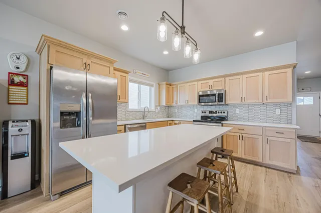 $349,900 | 7366 29th Street South, Fargo, ND 58104