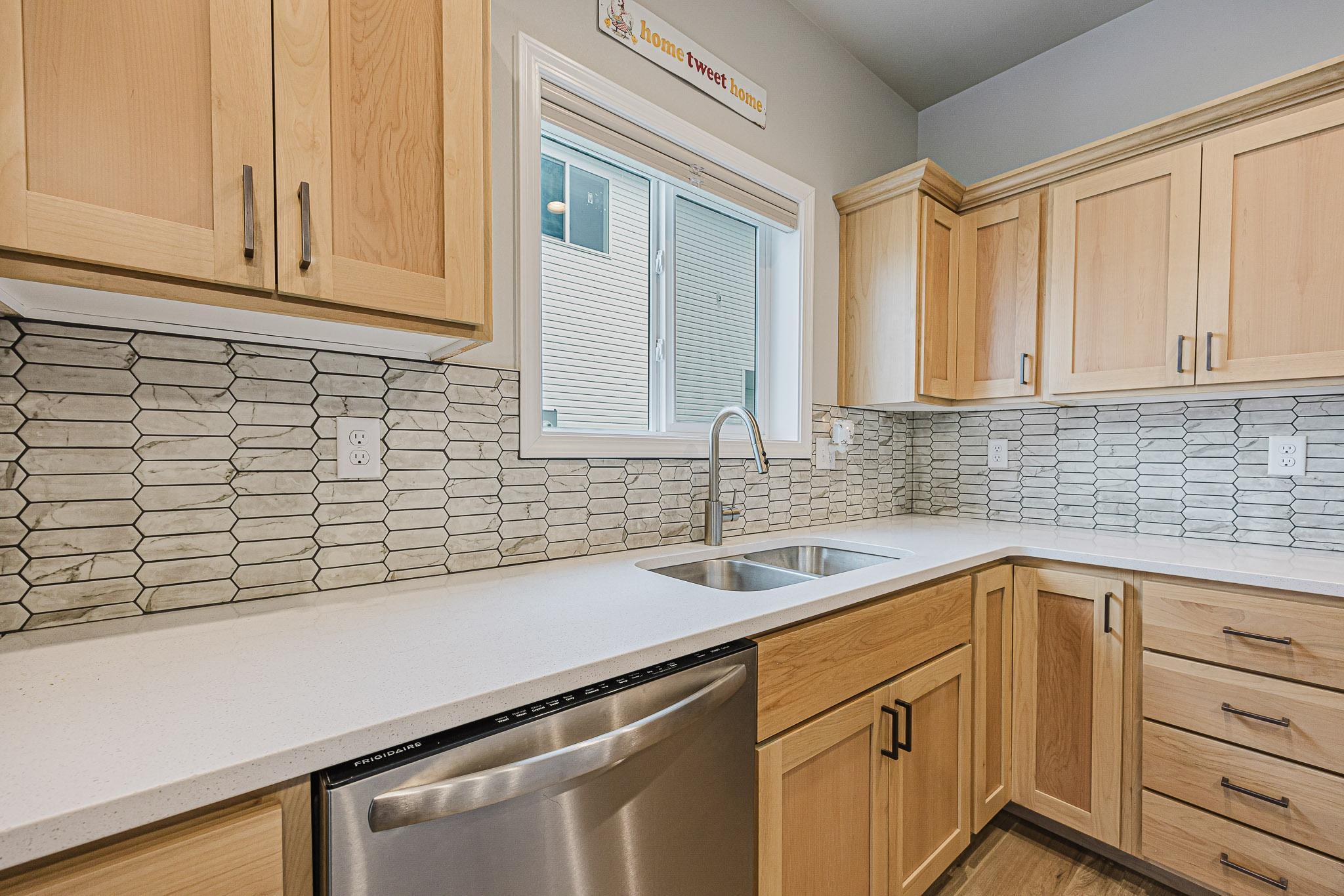 7366 29th Street South Fargo, ND 58104 - Photo 10 of 43