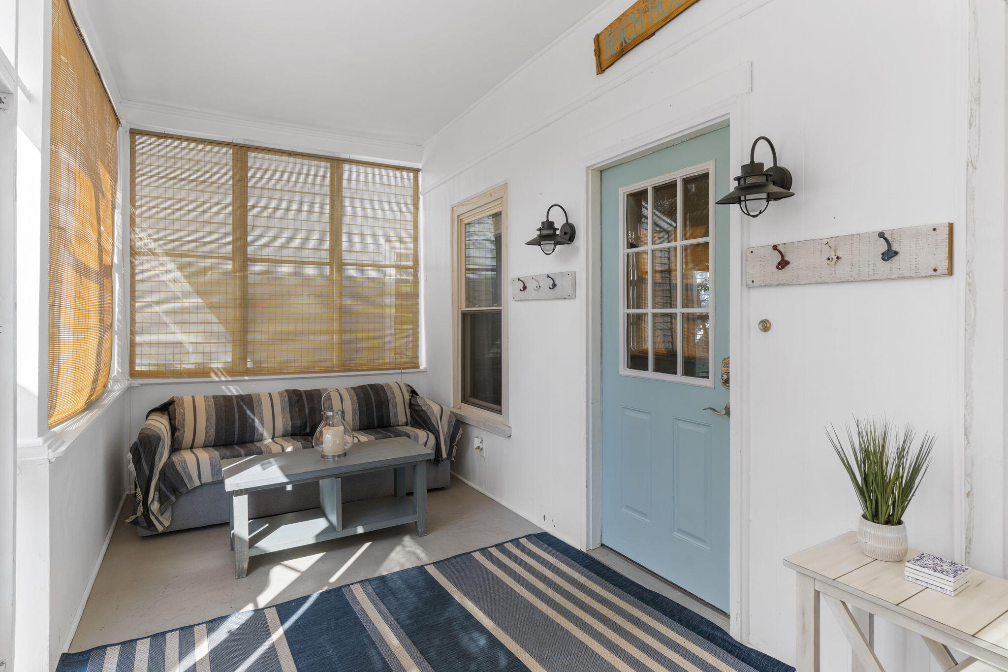 34 School Street Old Orchard Beach, ME 04064 - Photo 4 of 33 35-web-or-mls-DSC09573