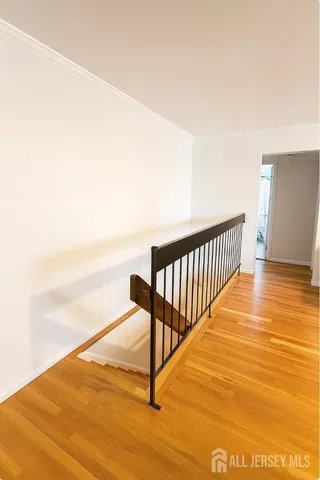 $315,000 | 401 Sharon Garden Court, Woodbridge, NJ 07095