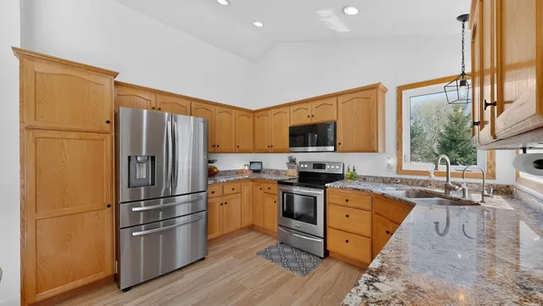 $470,000 | 6440 Pagel Lane Southeast, Rochester, MN 55904