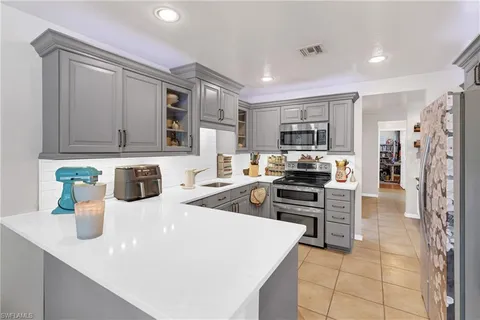 $415,000 | 1443 Larkspur Drive, Fort Myers, FL 33901