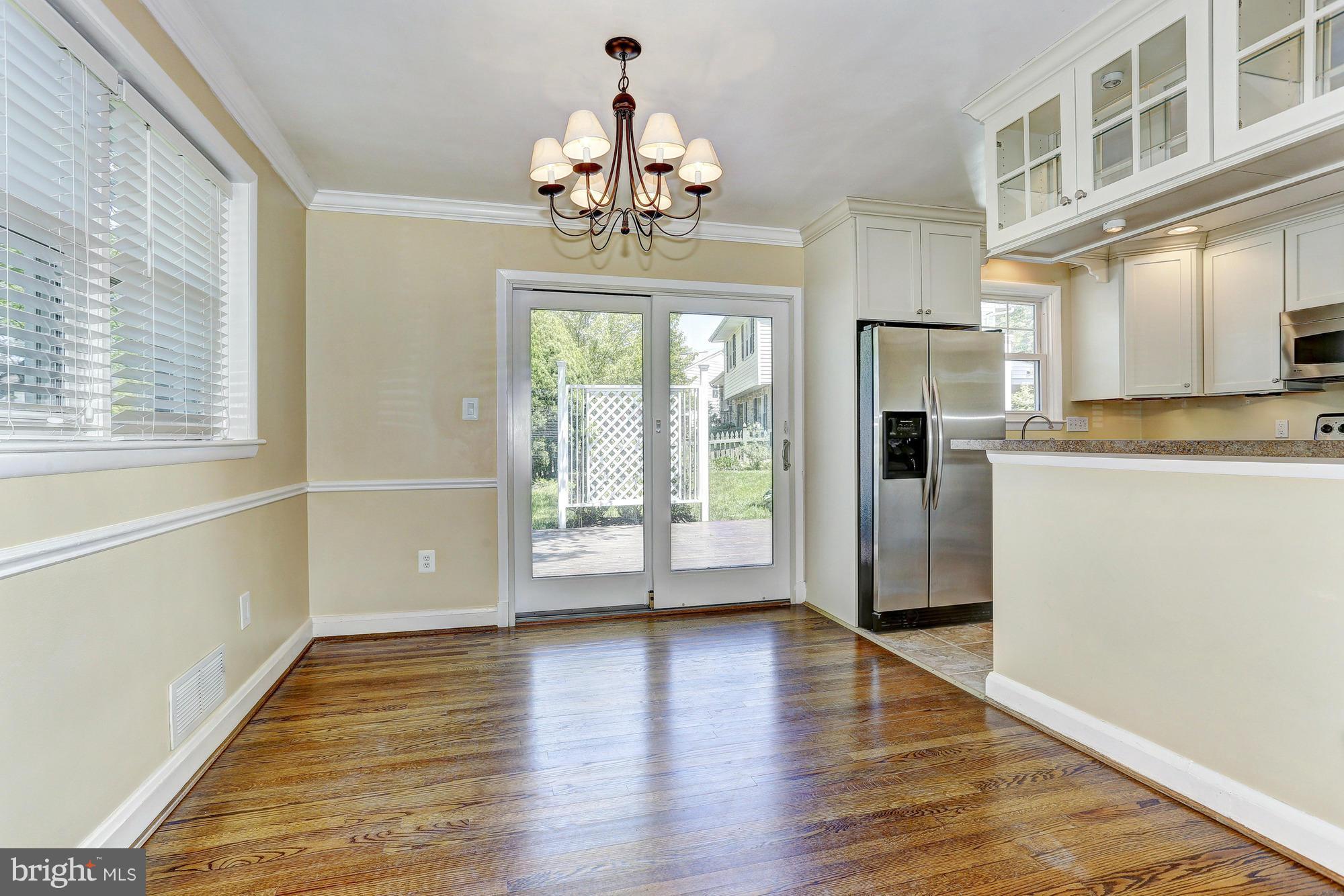 320 Aigburth Road Baltimore, MD 21286 - Photo 6 of 26 Dining Room