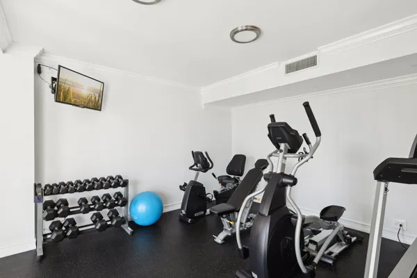 $6,500 | 5400 North Ocean Drive, Unit PHA, Singer Island, FL 33404