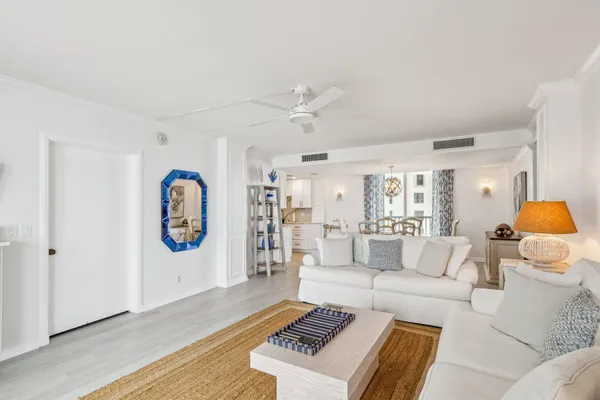 $6,500 | 5400 North Ocean Drive, Unit PHA, Singer Island, FL 33404