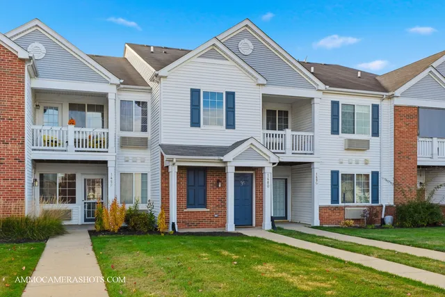 $165,000 | 148 Bertram Drive, Unit O, Yorkville, IL 60560