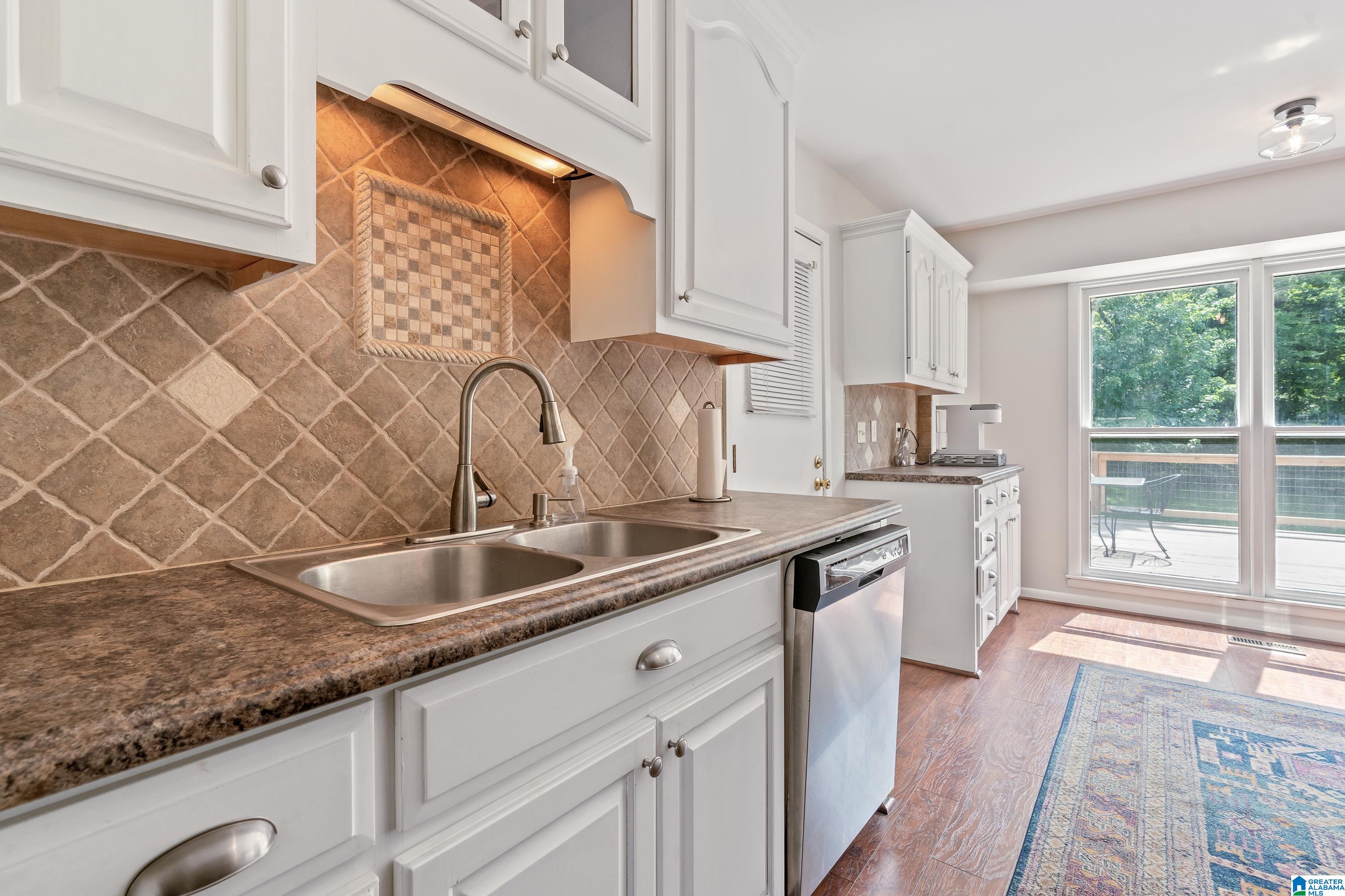 3317 Sunniroc Road Birmingham, AL 35210 - Photo 15 of 36