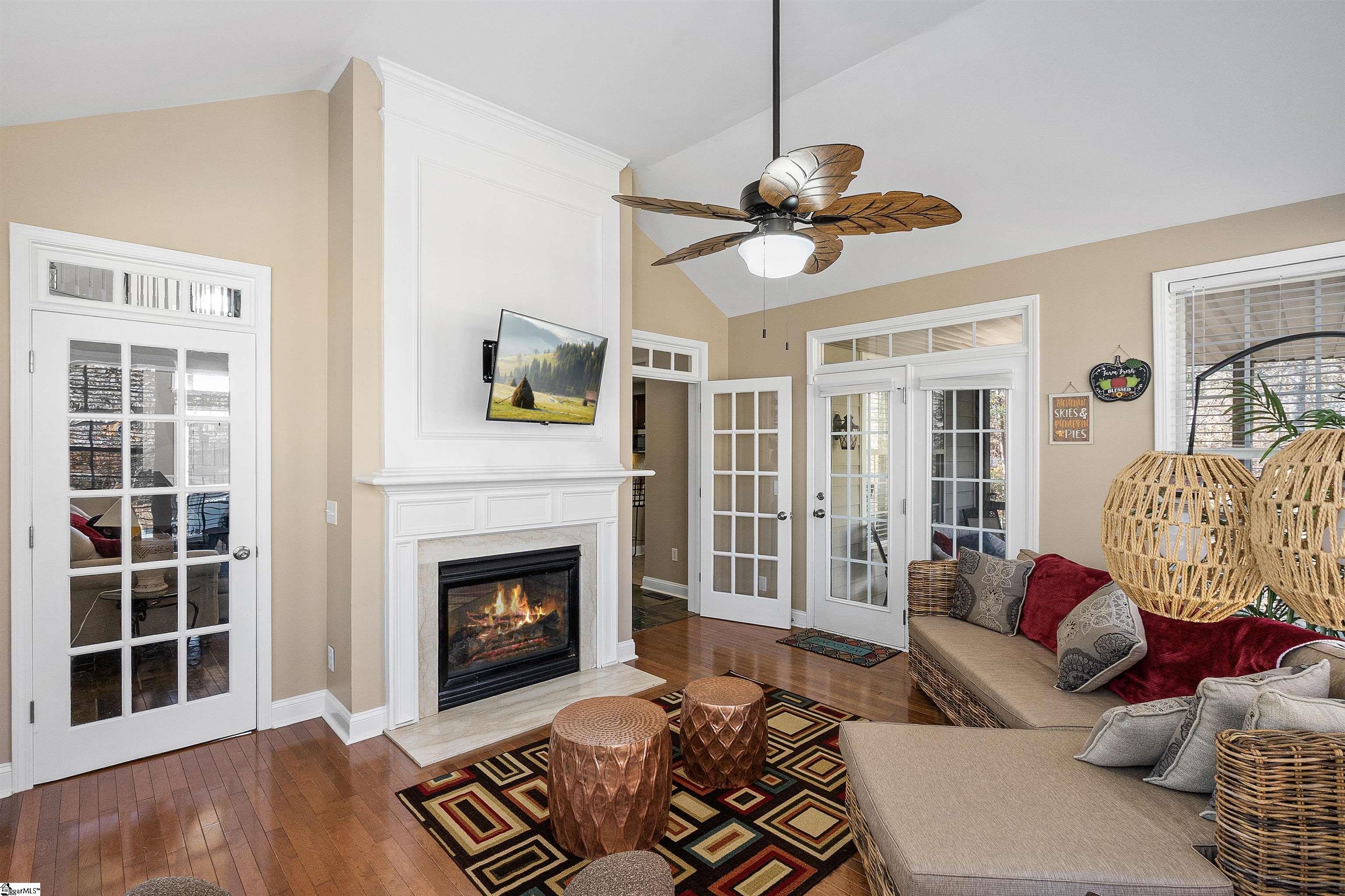 100 Yorkswell Lane Greenville, SC 29607 - Photo 11 of 37