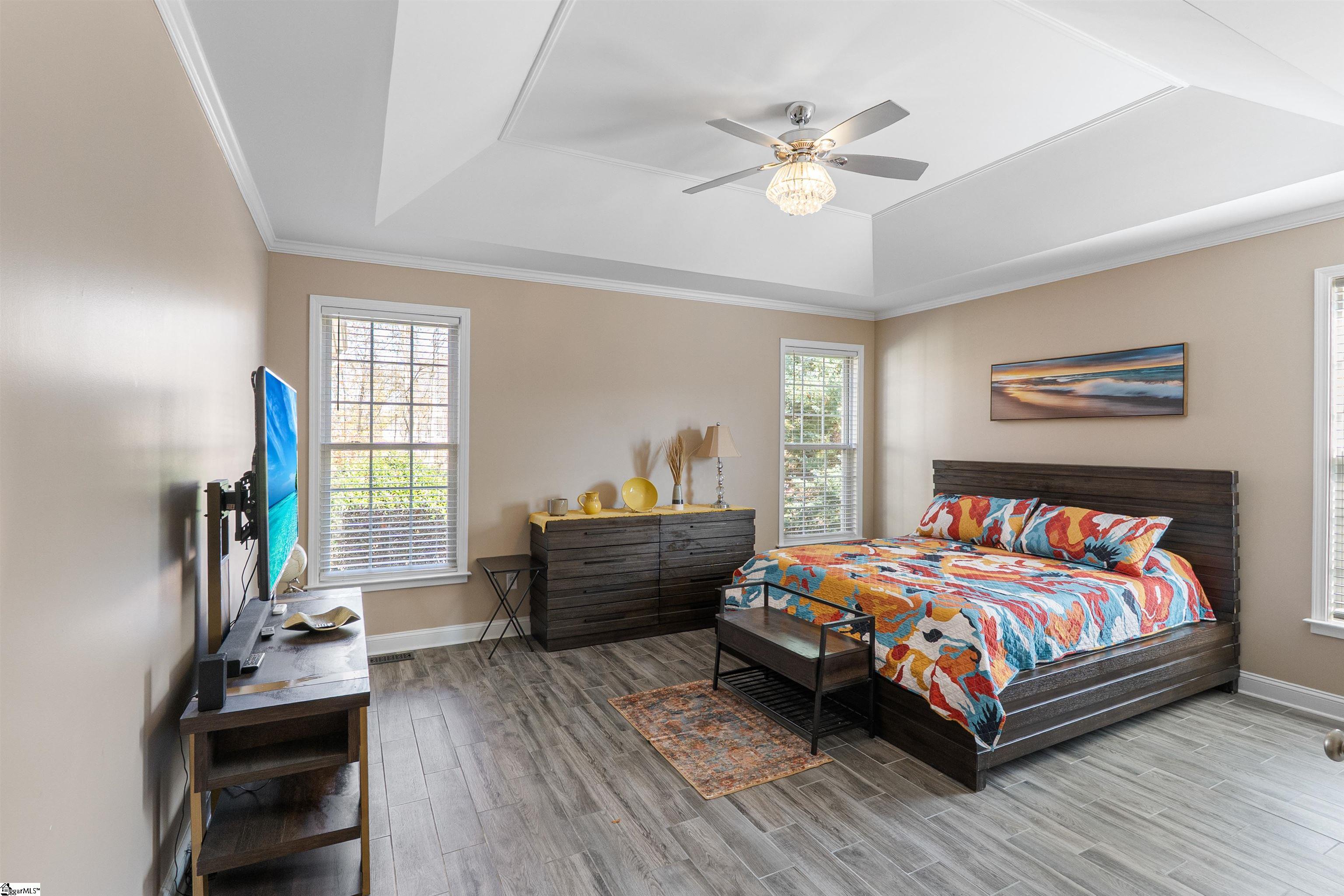 100 Yorkswell Lane Greenville, SC 29607 - Photo 13 of 37