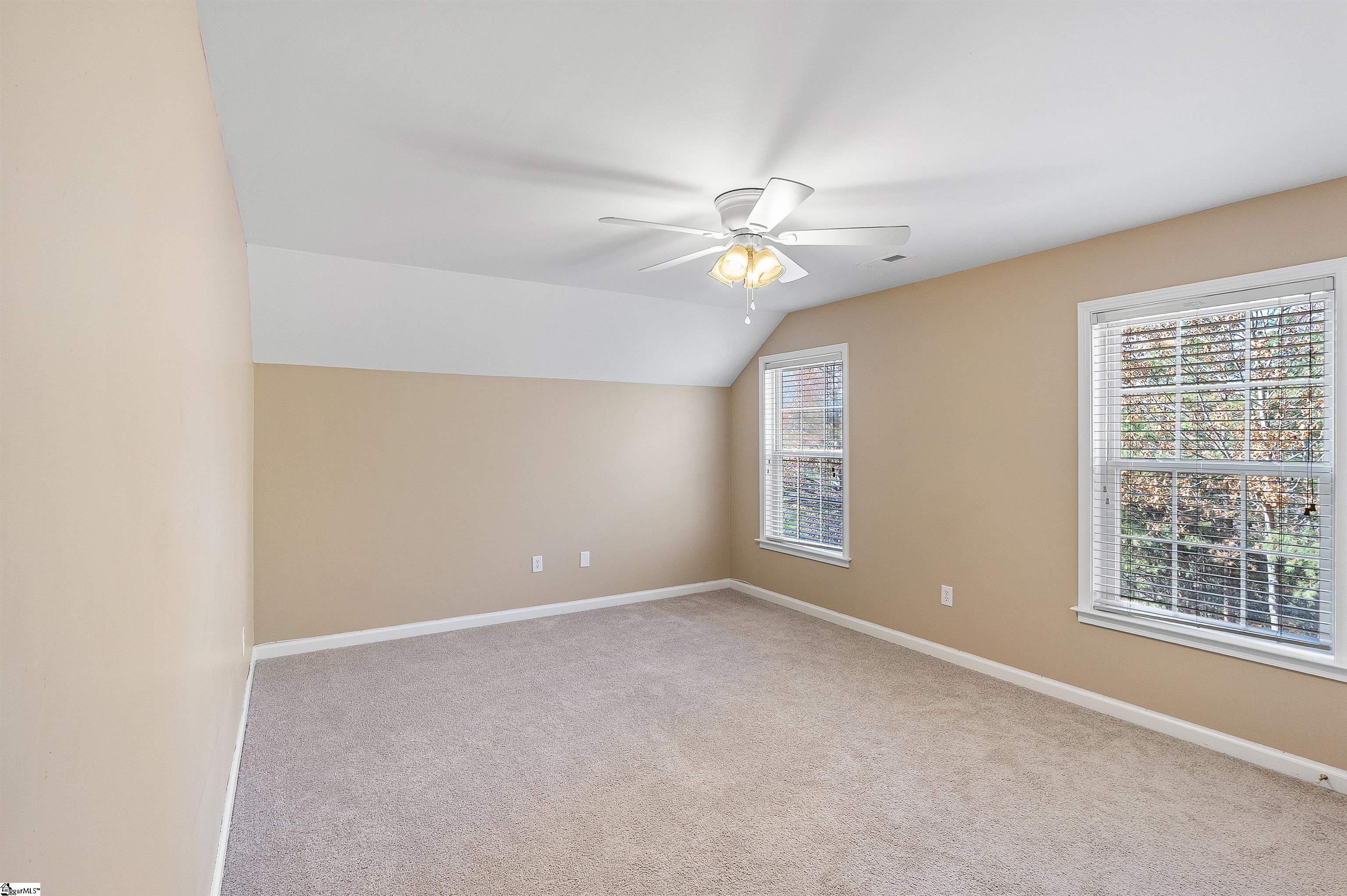 100 Yorkswell Lane Greenville, SC 29607 - Photo 23 of 37