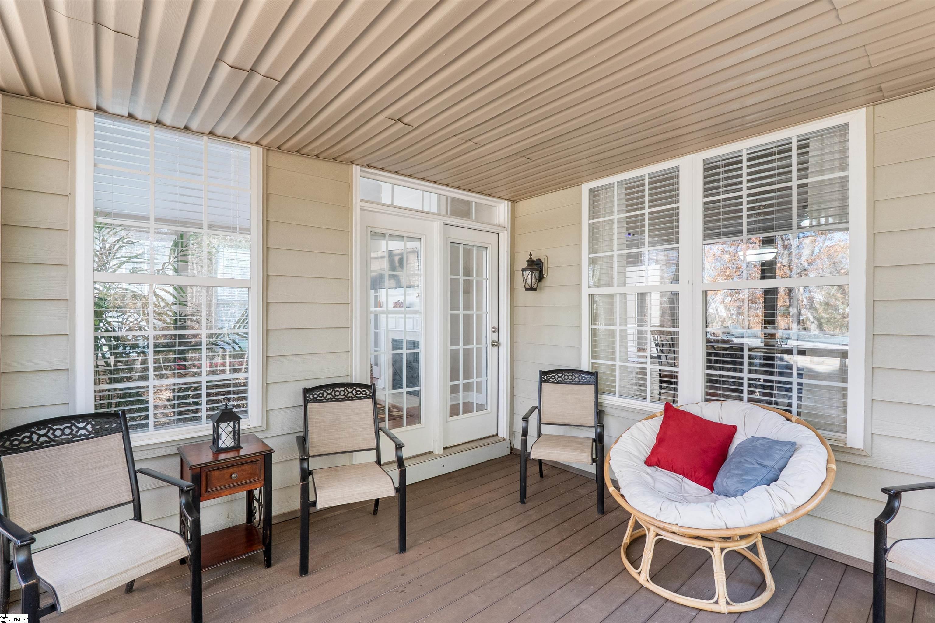 100 Yorkswell Lane Greenville, SC 29607 - Photo 29 of 37