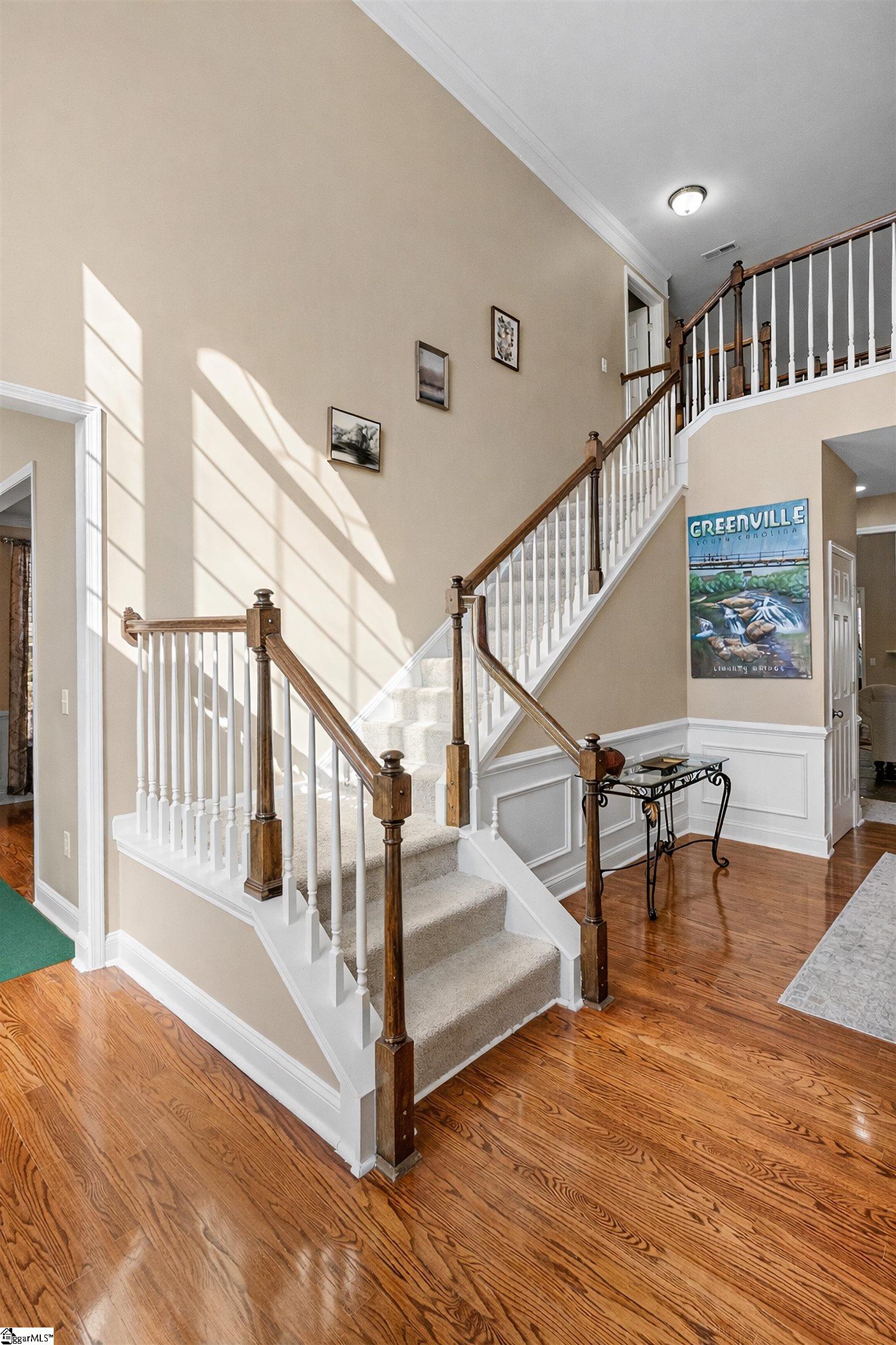 100 Yorkswell Lane Greenville, SC 29607 - Photo 3 of 37