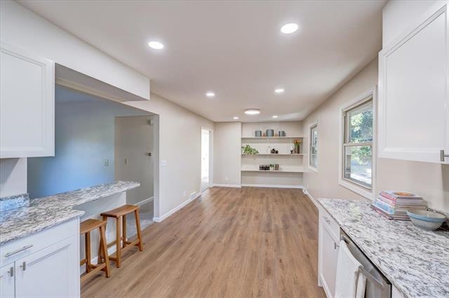 1268 Jamesway Fort Atkinson, WI 53538 - Photo 11 of 26