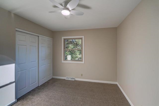 1268 Jamesway Fort Atkinson, WI 53538 - Photo 22 of 26