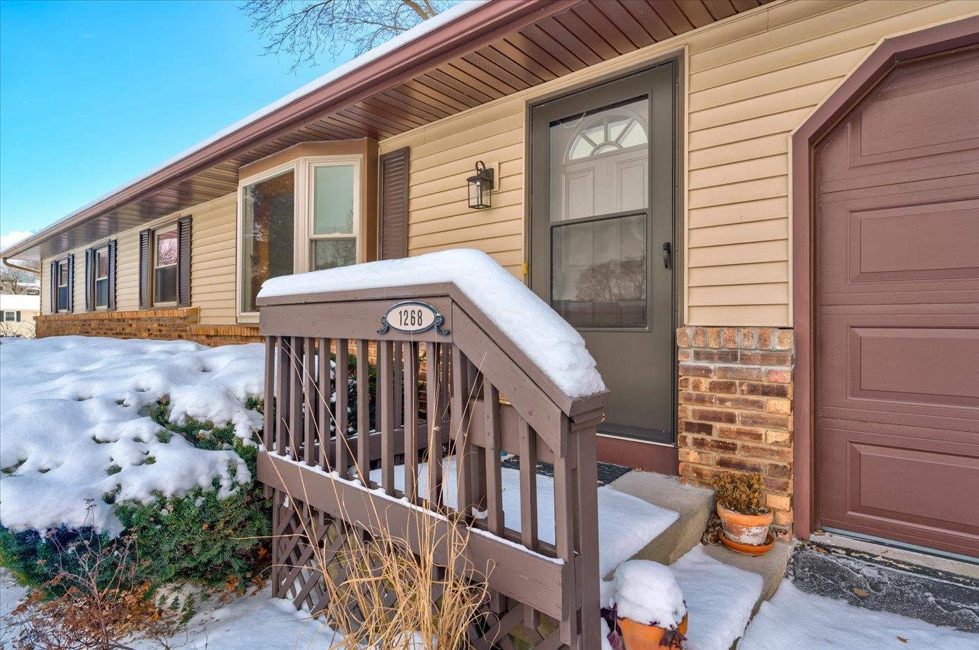 1268 Jamesway Fort Atkinson, WI 53538 - Photo 7 of 26