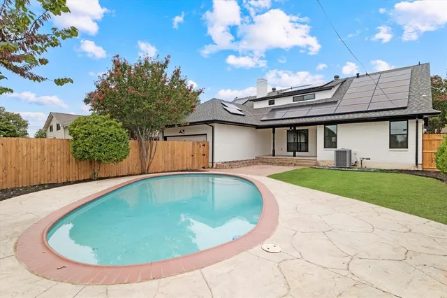 $699,000 | 7652 El Pensador Drive, Dallas, TX 75248