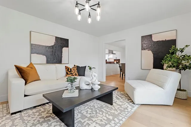 $699,000 | 7652 El Pensador Drive, Dallas, TX 75248