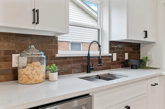 $699,000 | 7652 El Pensador Drive, Dallas, TX 75248