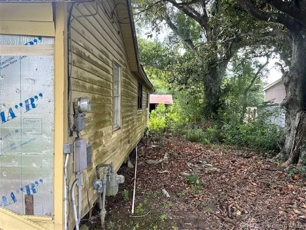 $35,900 | 417 6th Street, Fenton, LA 70640