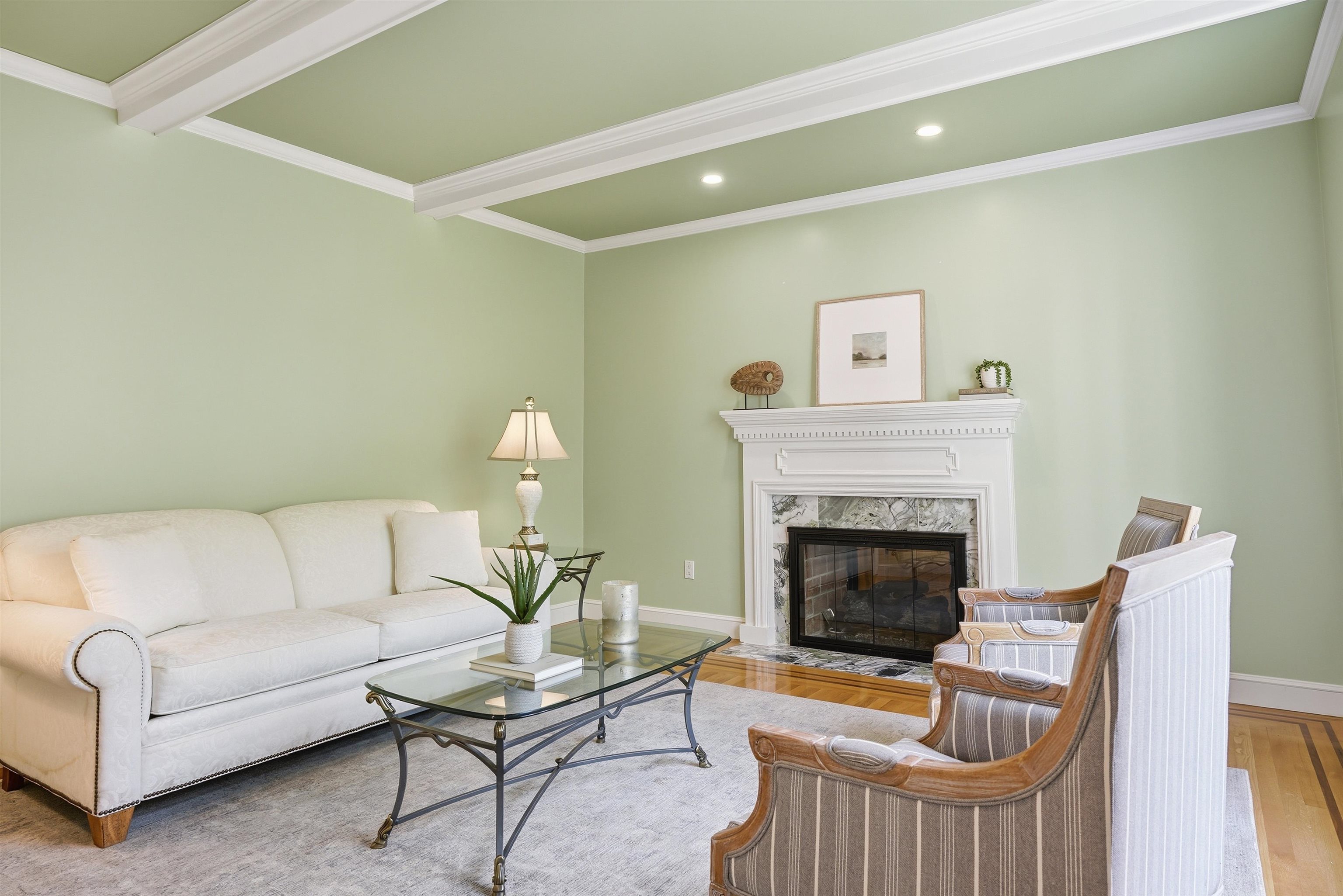 54 Sharon Road Windham, NH 03087 - Photo 12 of 58