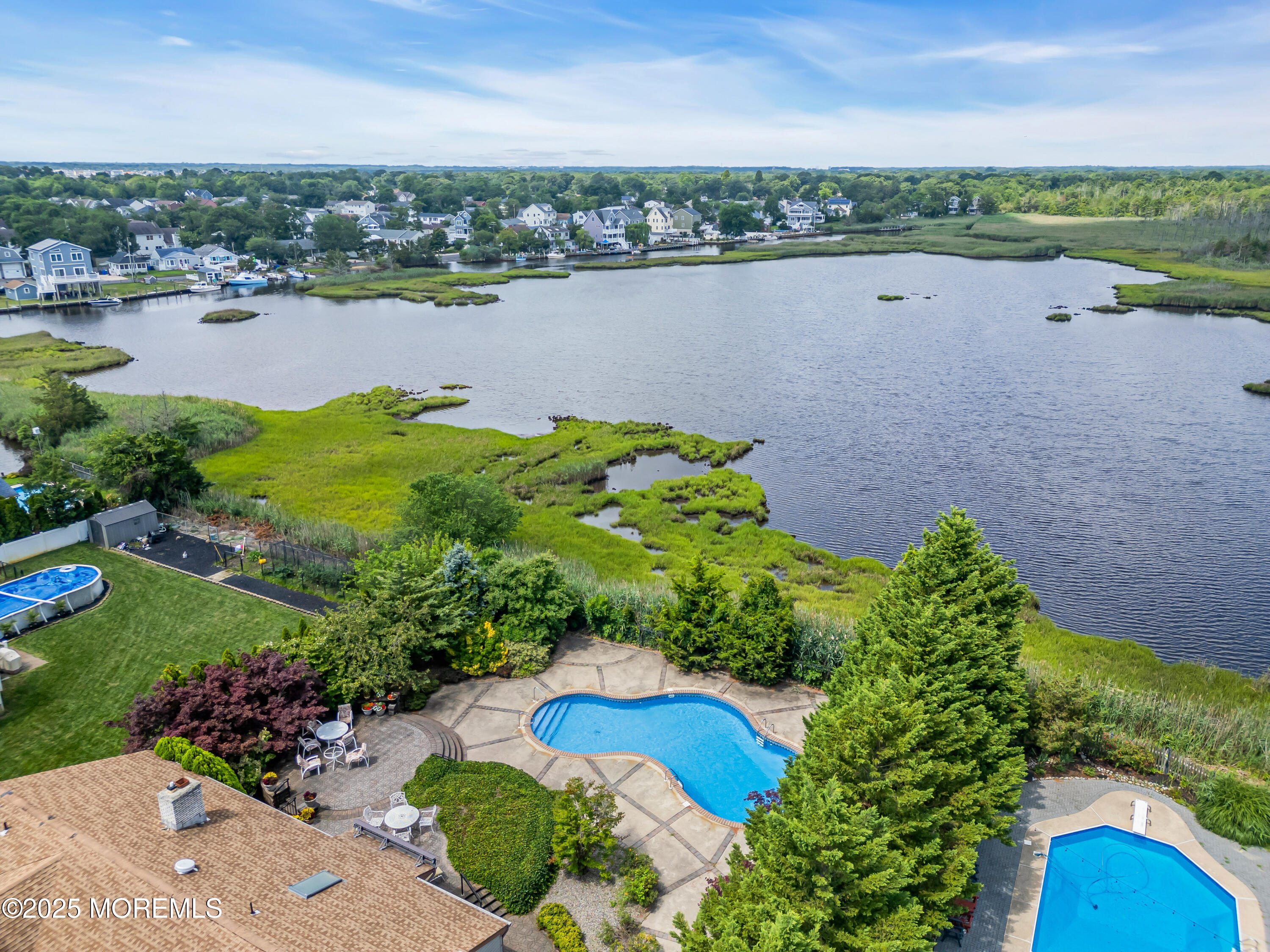 62 Sunrise Boulevard Toms River, NJ 08753 - Photo 1 of 94 063_dji_0597_333